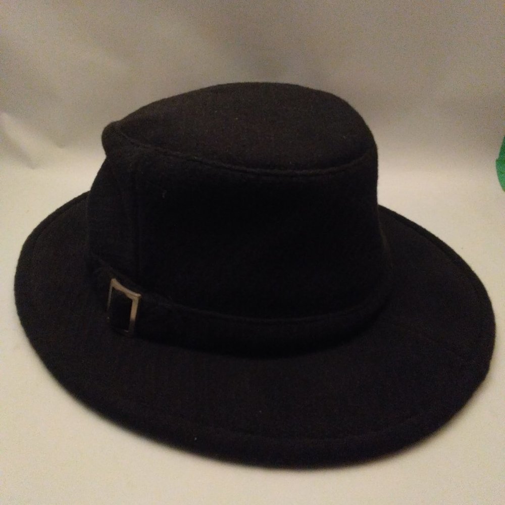 Tilley winter hat